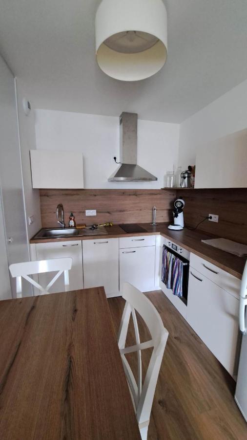 Joli Appartement Rdc T2 Tours Exterior foto